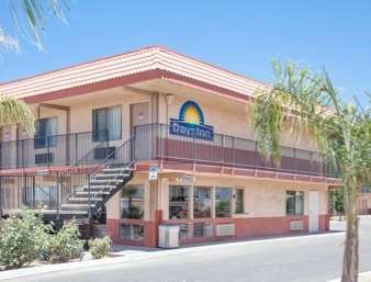 Days Inn By Wyndham Lost Hills Экстерьер фото